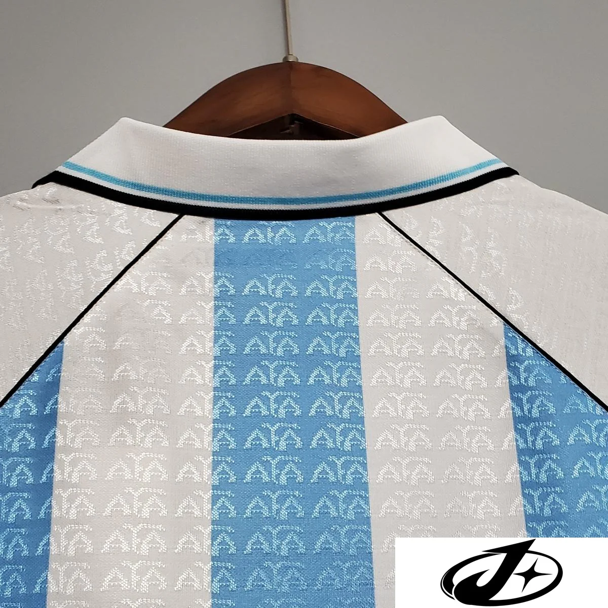 Retro 1996 Argentina Home Jersey - Image 4