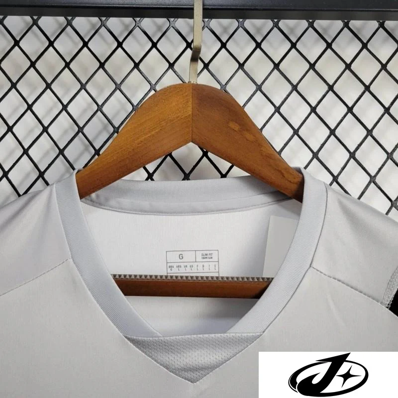 24/25 Atletico Mineiro Grey/Black Training Jersey - Image 6