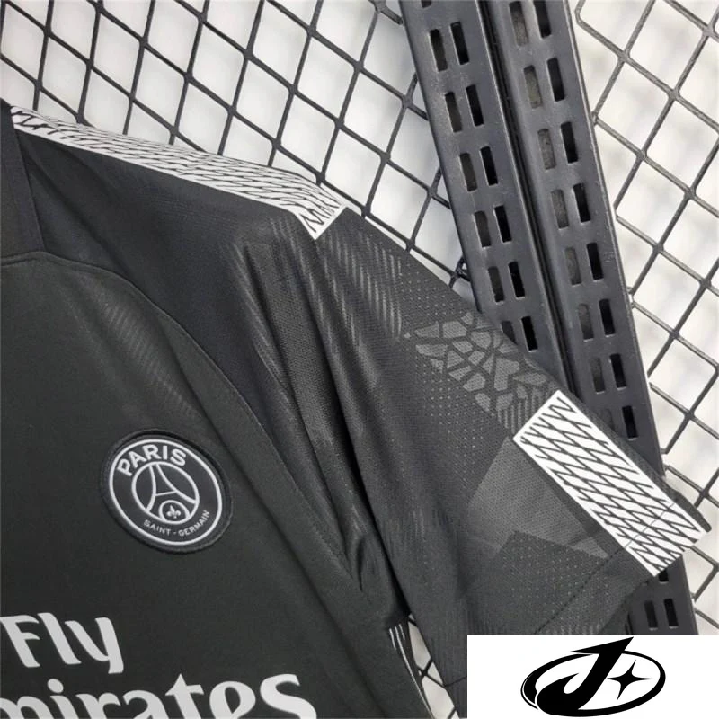17/18 Retro PSG Black 2 Away Jersey - Image 8