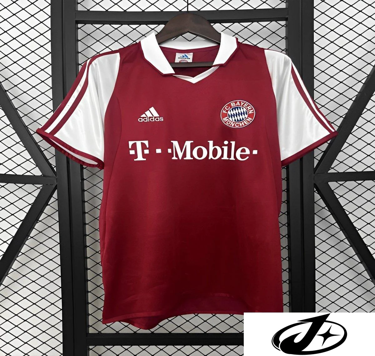03/04 Retro Bayern Munich Home Jersey - Image 2